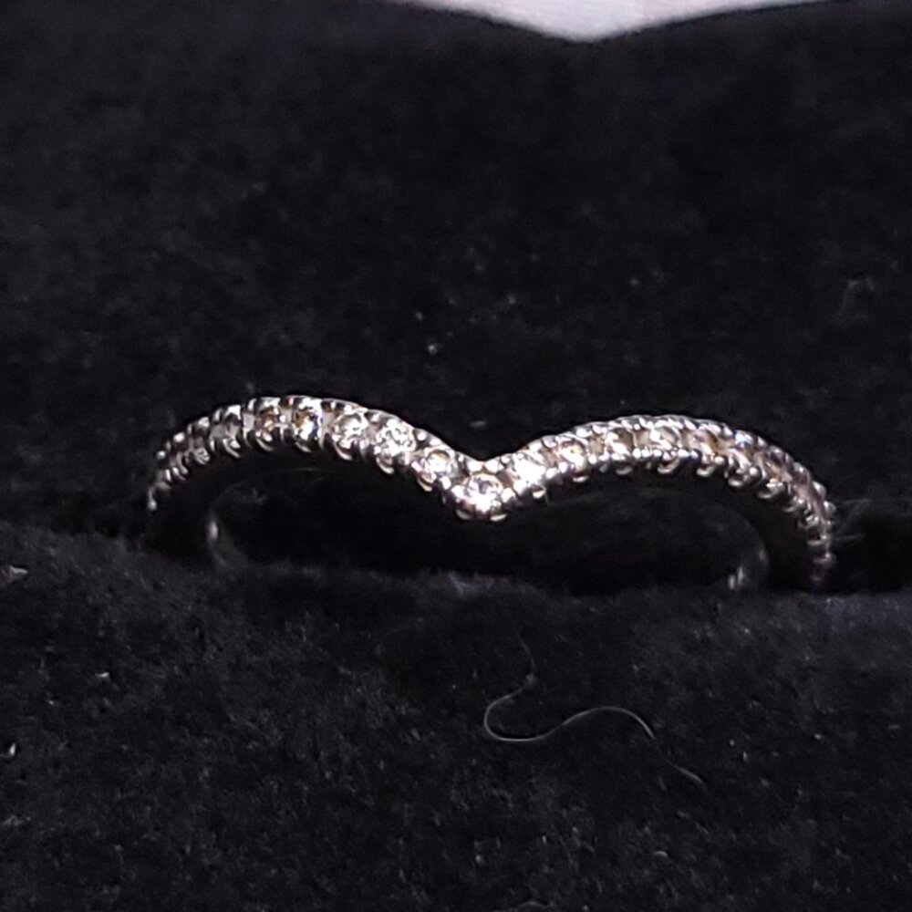 Pandora Sparkling Wishbone Silver Ring